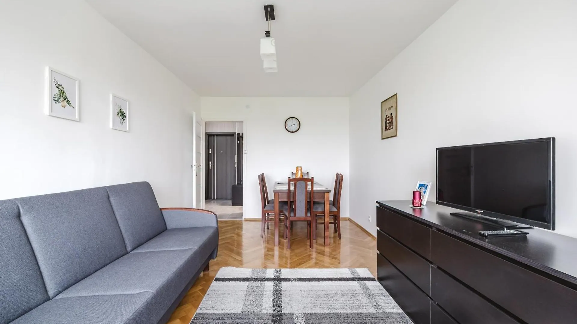 Poznan Cozy Comfort Apartment By Bookinghost