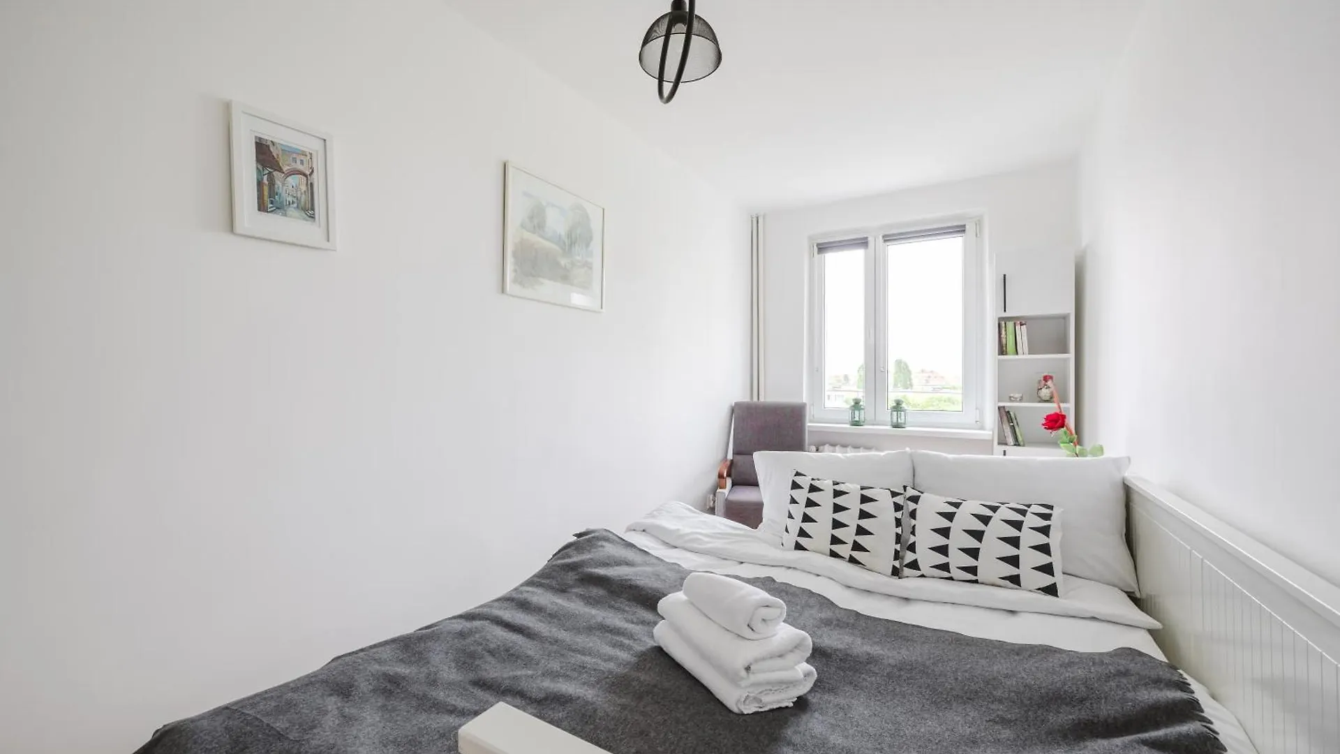Poznan Cozy Comfort Apartment By Bookinghost